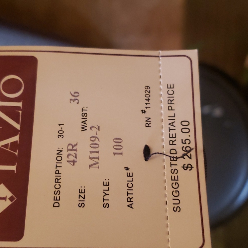 Tazio suit - Picture 3 of 5